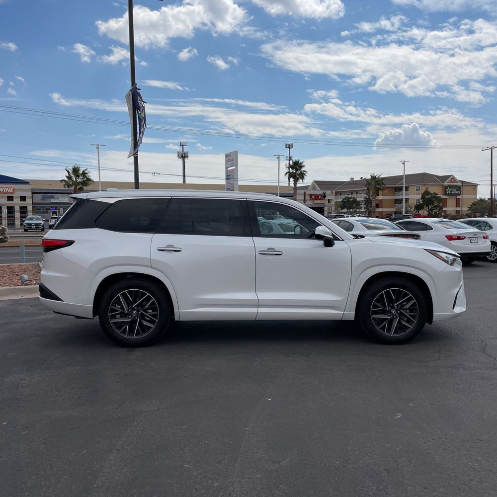 2024 Lexus TX 350 Premium
