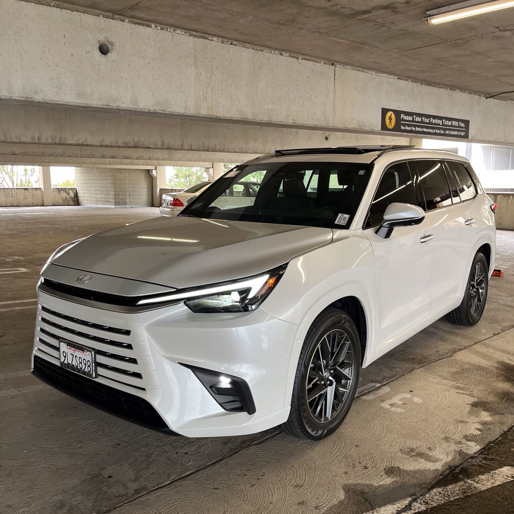 2024 Lexus TX 350 Premium