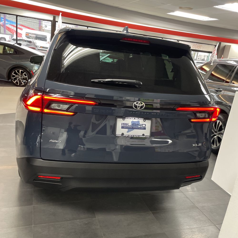 2024 Toyota Grand Highlander XLE