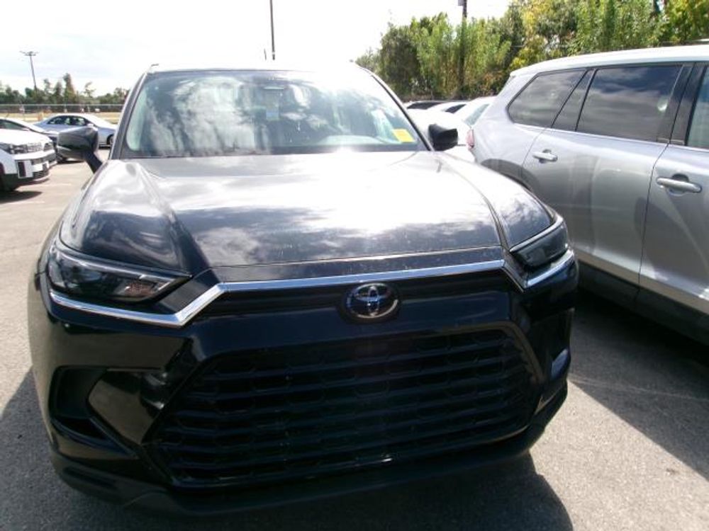 2025 Toyota Grand Highlander LE