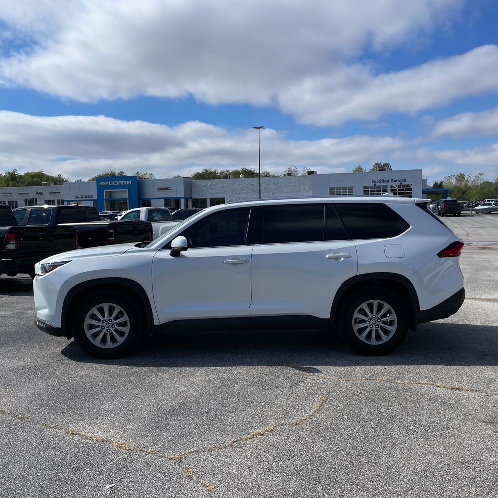 2024 Toyota Grand Highlander XLE
