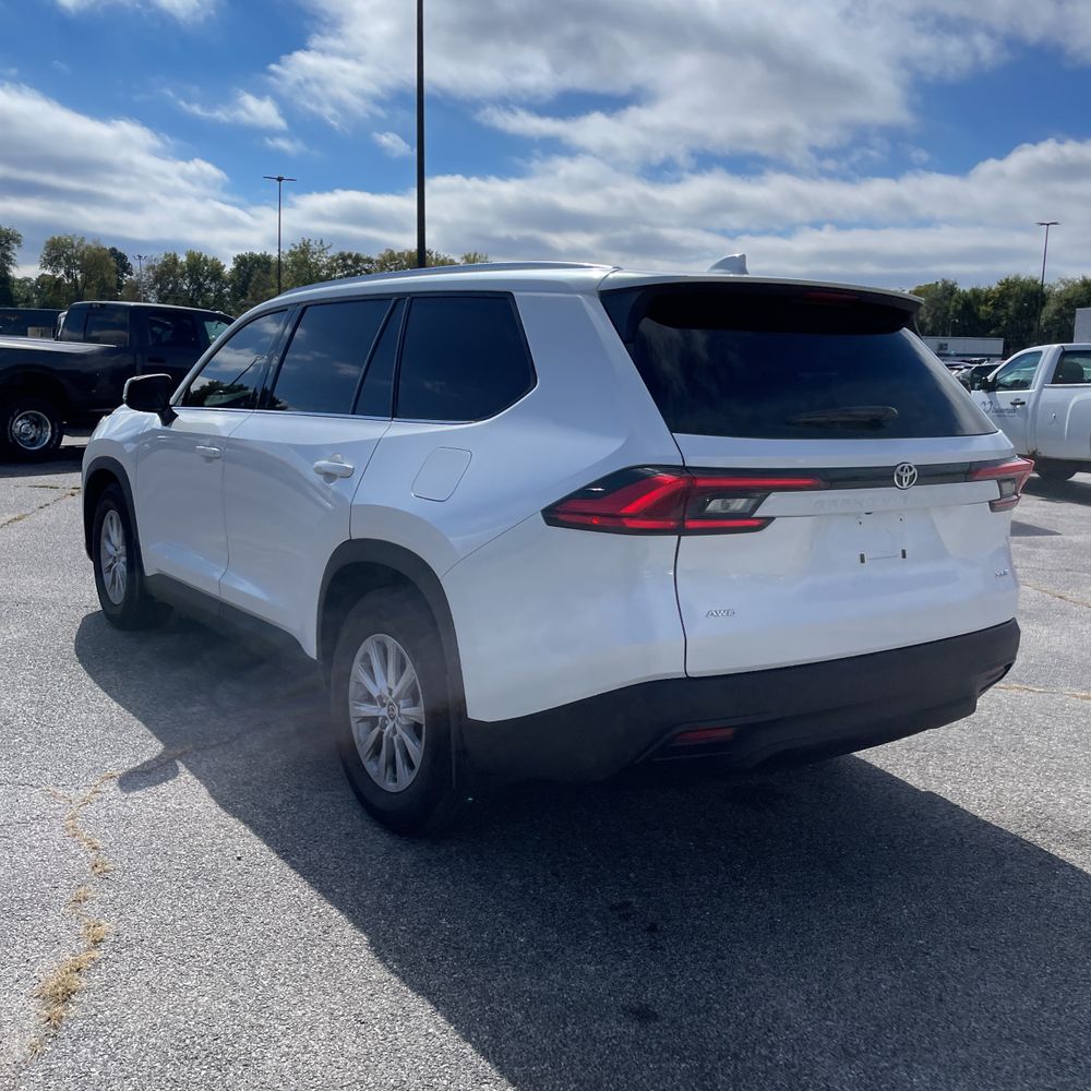 2024 Toyota Grand Highlander XLE