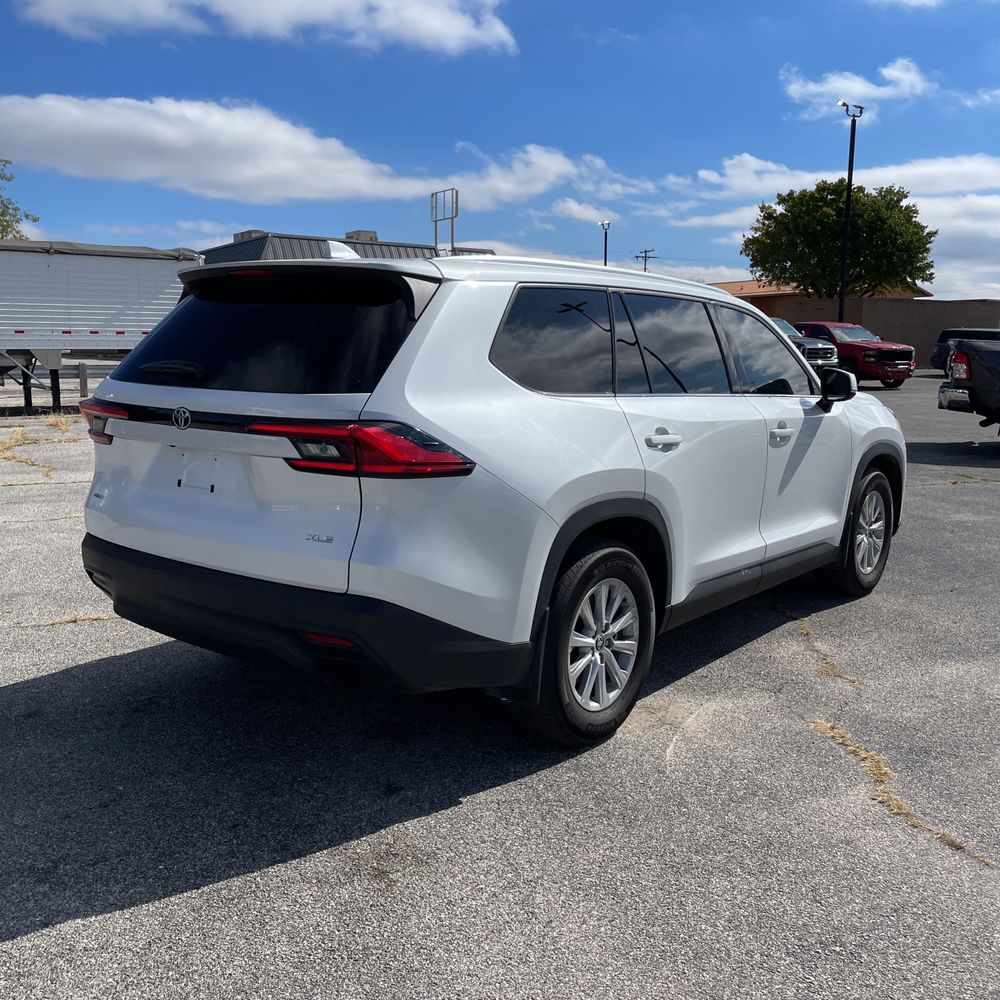 2024 Toyota Grand Highlander XLE