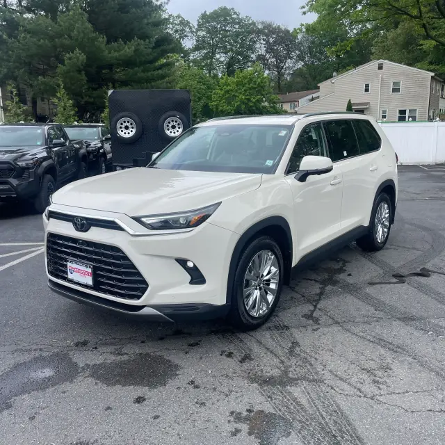 2024 Toyota Grand Highlander Platinum
