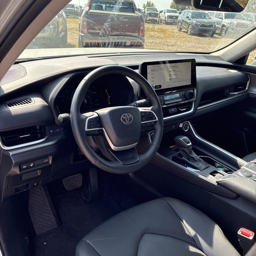 2024 Toyota Grand Highlander XLE