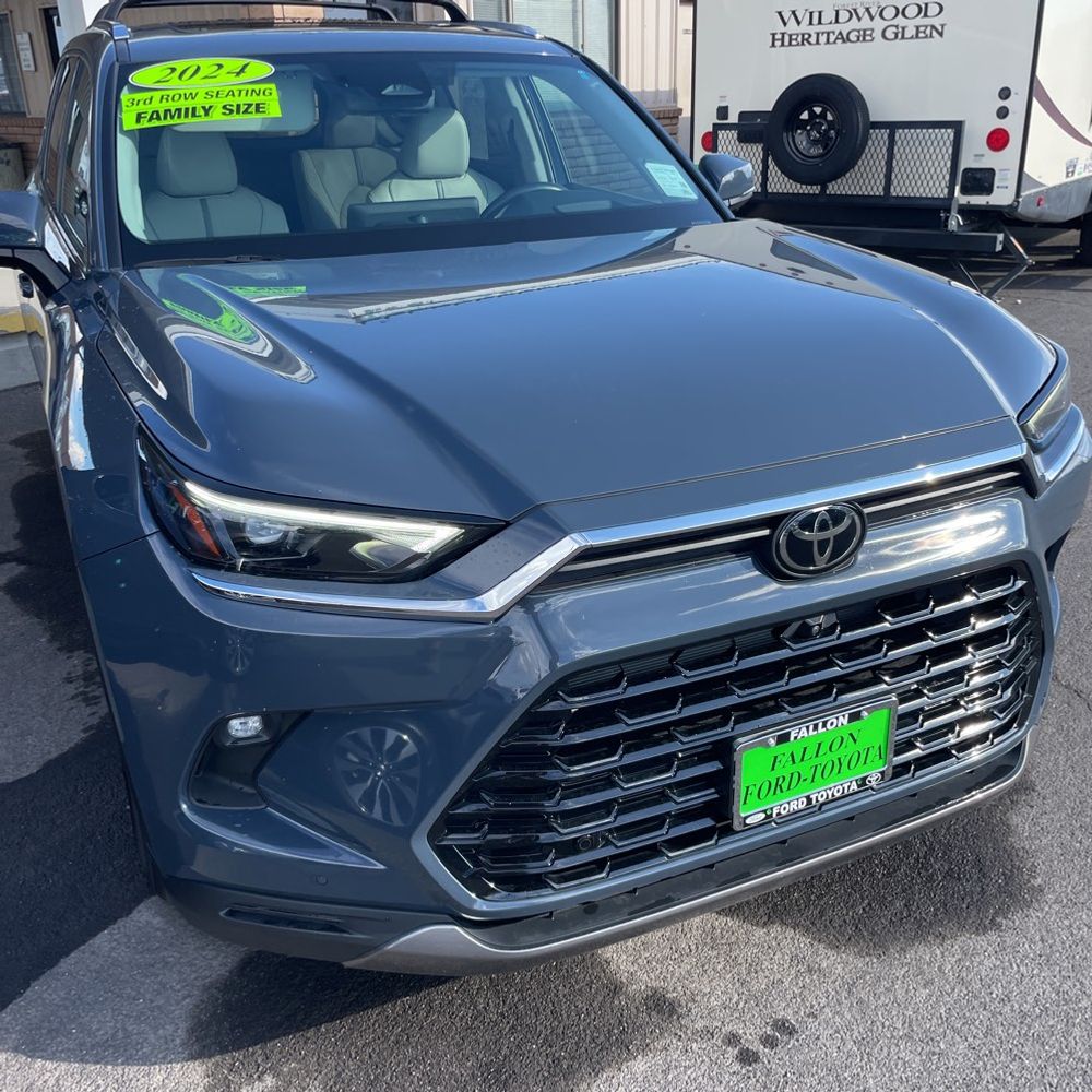 2024 Toyota Grand Highlander Platinum