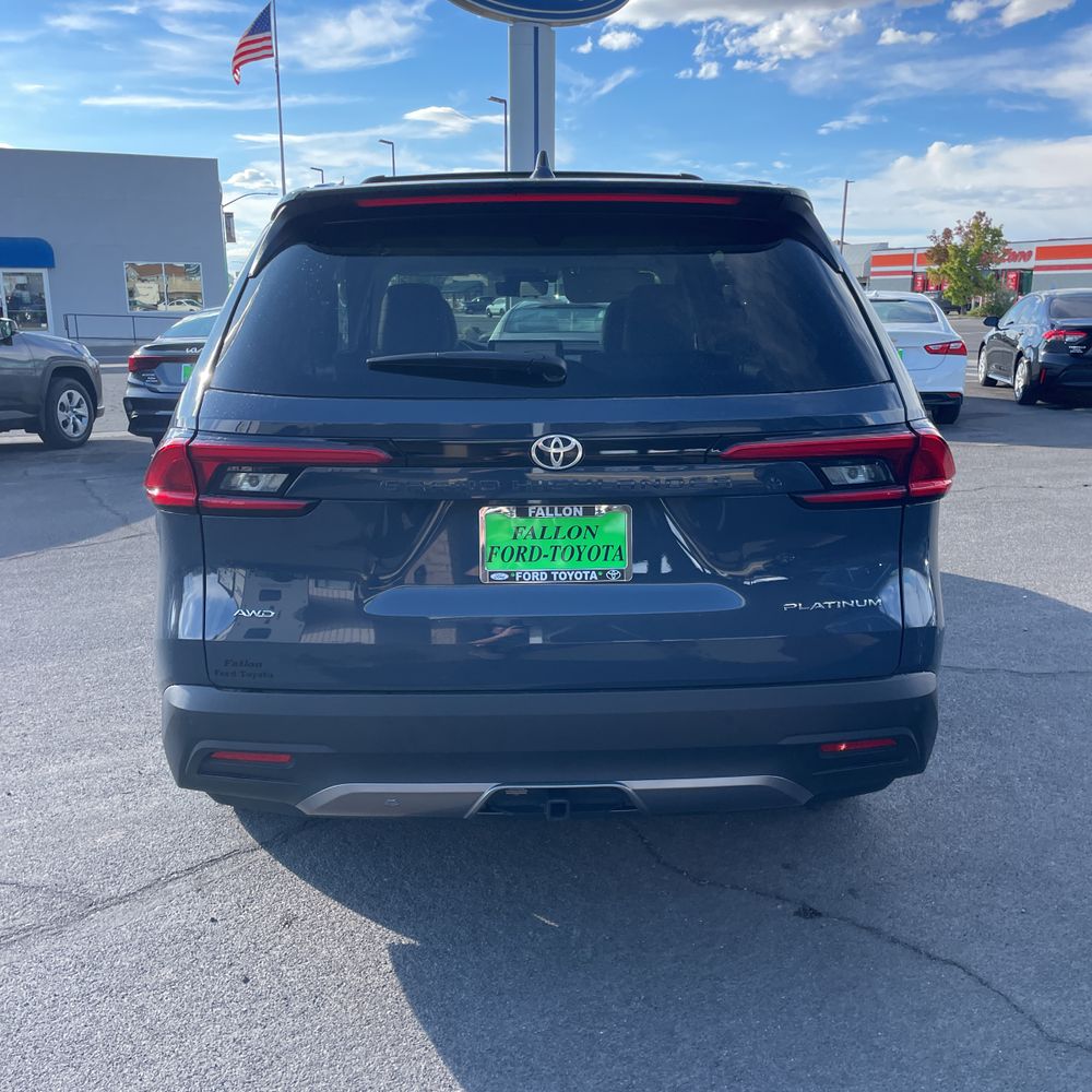 2024 Toyota Grand Highlander Platinum