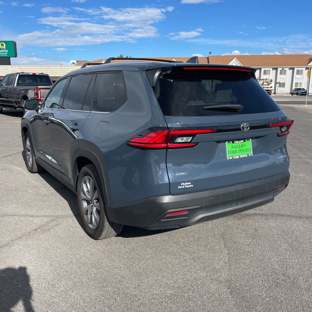 2024 Toyota Grand Highlander Limited