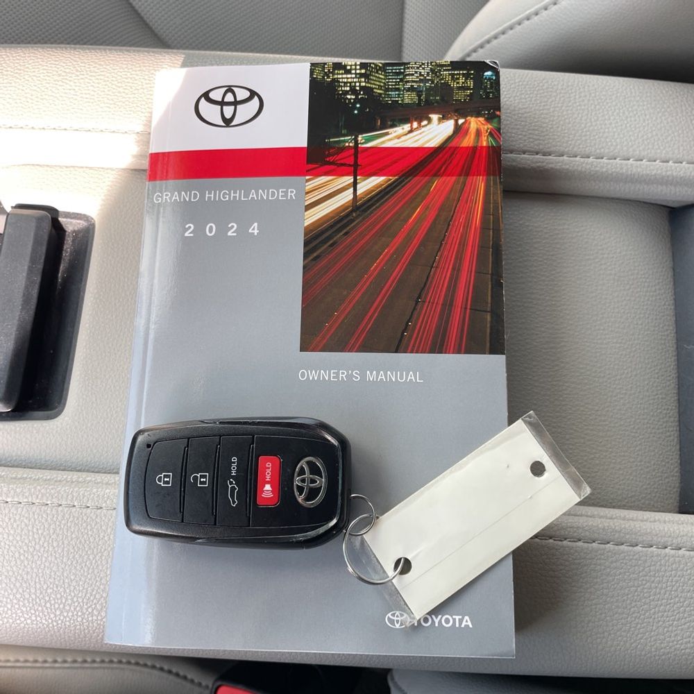 2024 Toyota Grand Highlander Limited