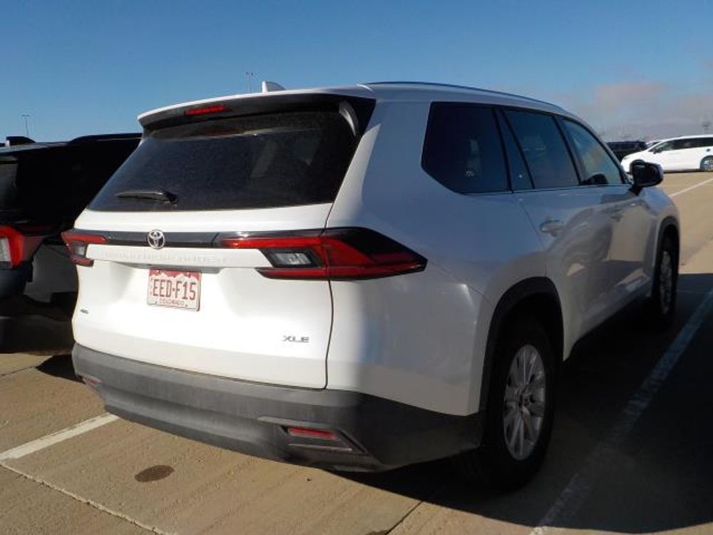 2025 Toyota Grand Highlander XLE