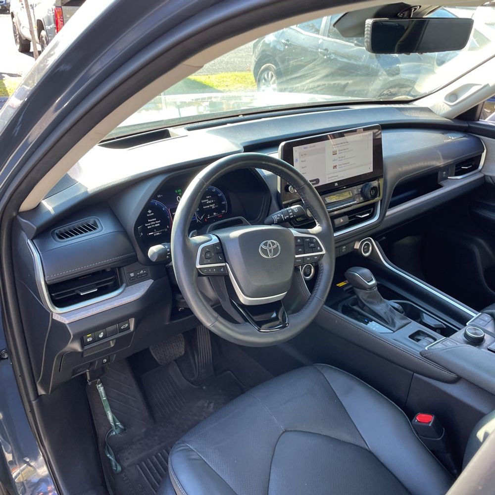 2024 Toyota Grand Highlander Platinum