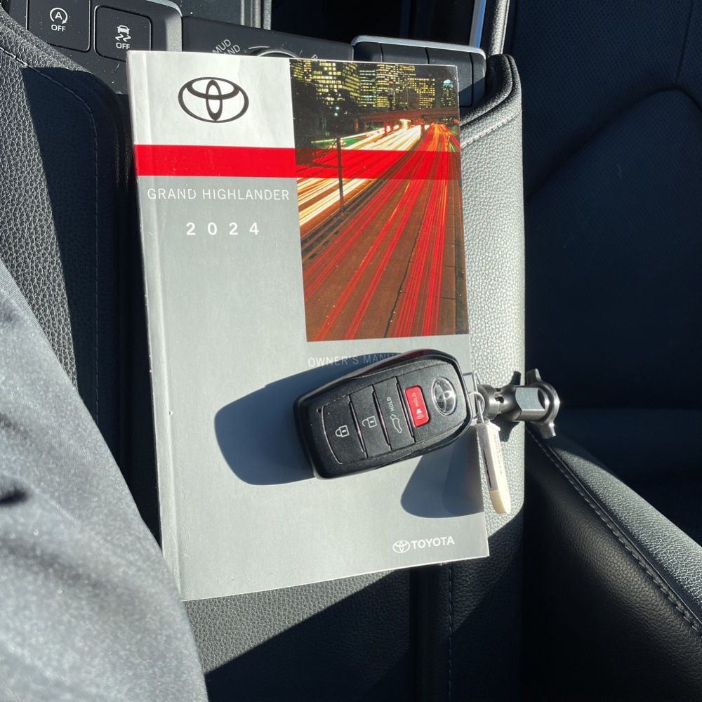 2024 Toyota Grand Highlander Platinum