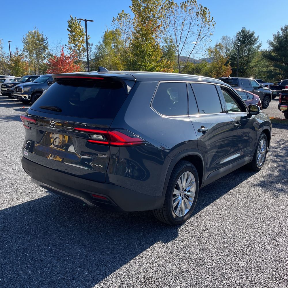 2024 Toyota Grand Highlander Platinum
