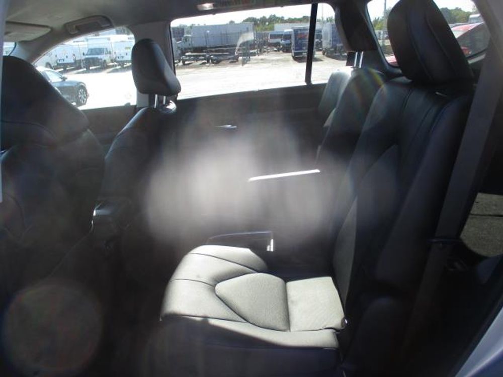 2025 Toyota Grand Highlander LE
