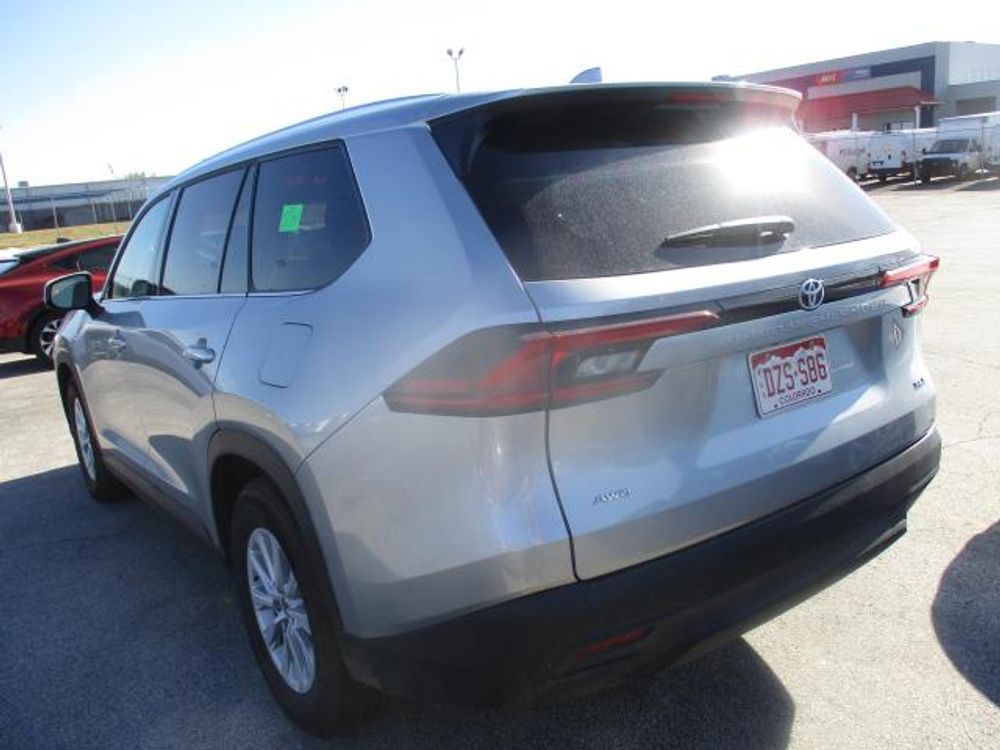 2025 Toyota Grand Highlander LE