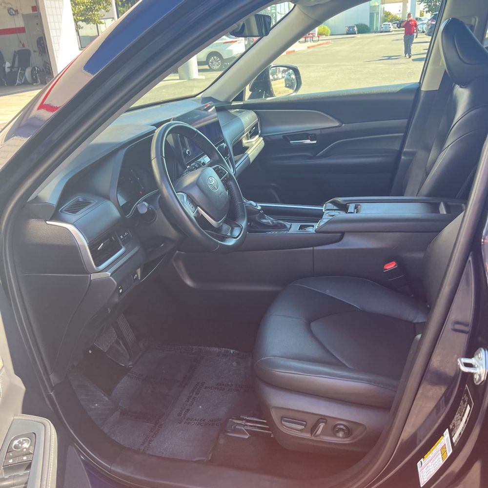2024 Toyota Grand Highlander XLE
