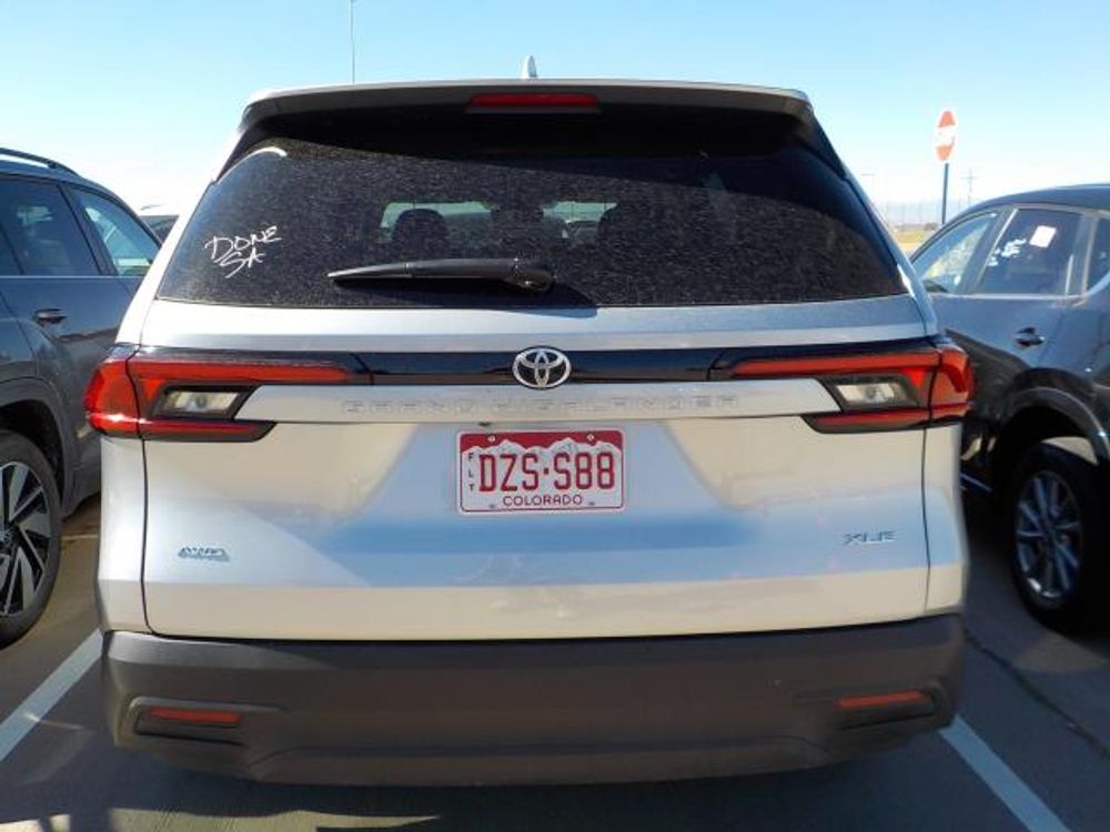 2025 Toyota Grand Highlander XLE