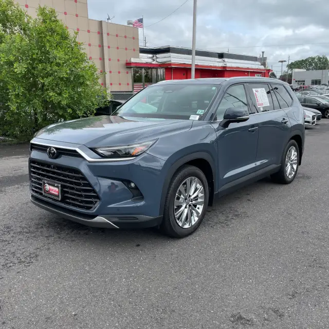 2024 Toyota Grand Highlander Platinum