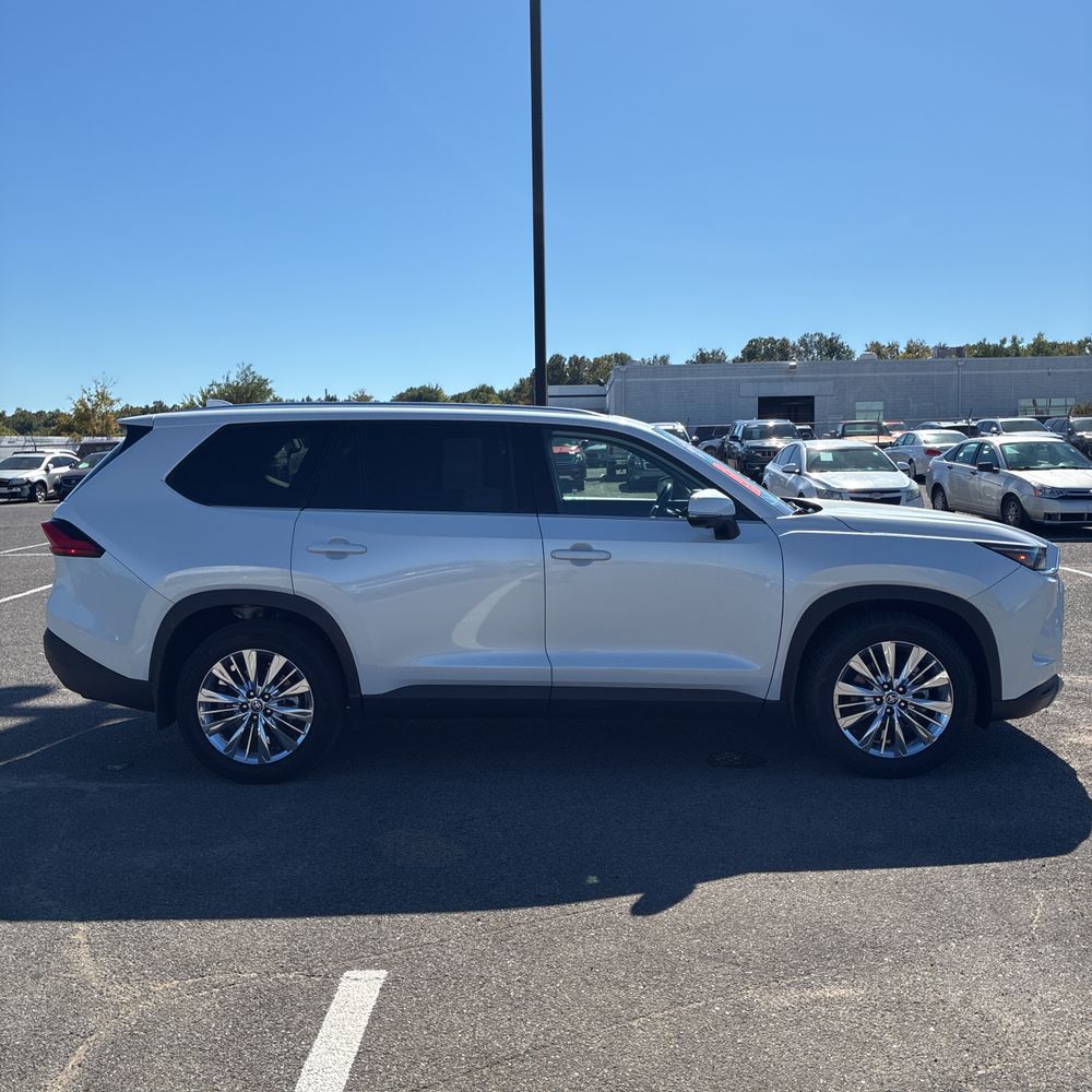 2024 Toyota Grand Highlander Platinum