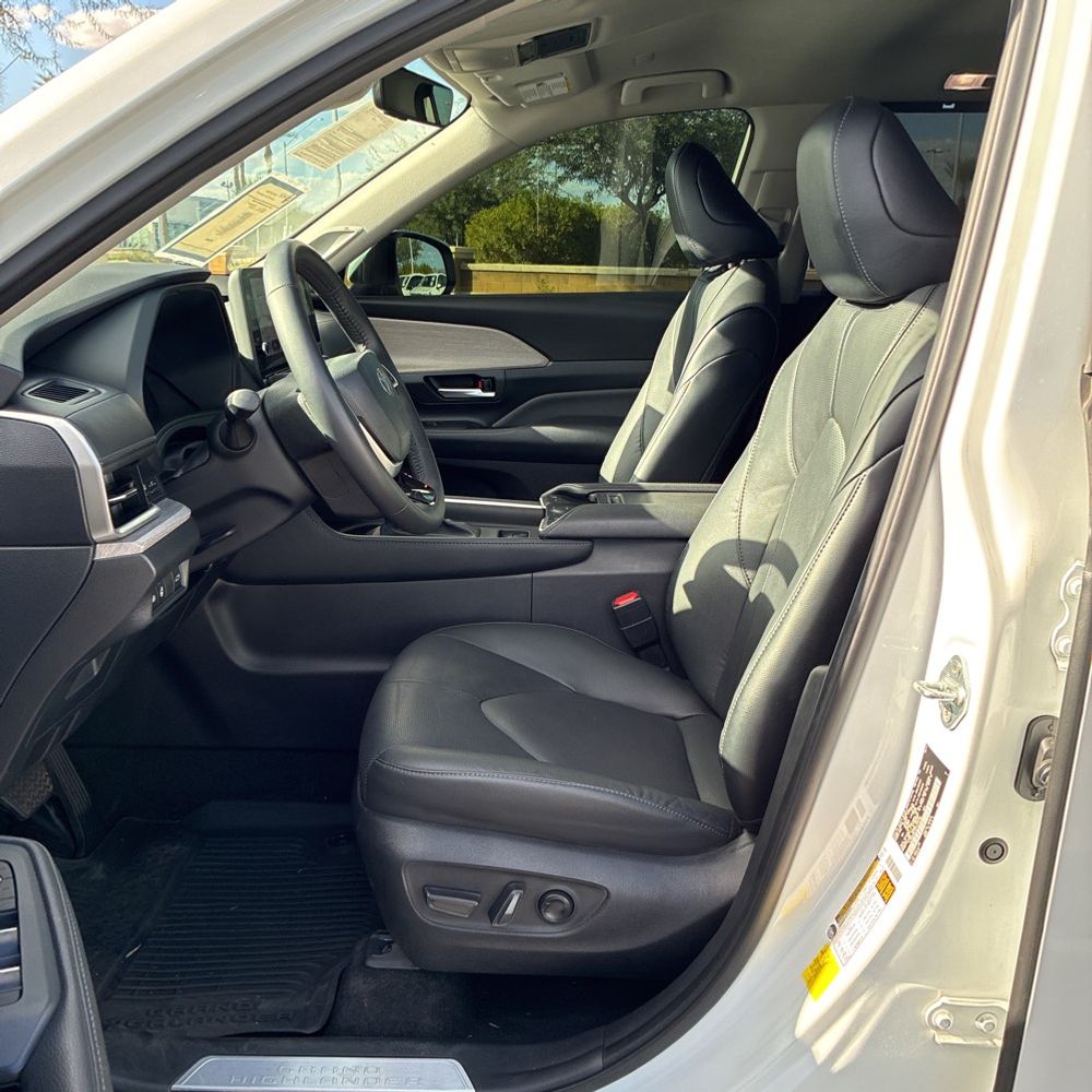 2024 Toyota Grand Highlander Limited