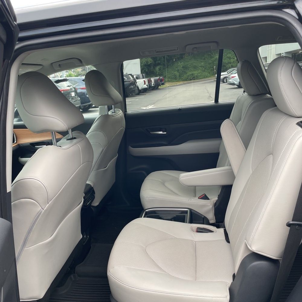 2024 Toyota Grand Highlander Limited
