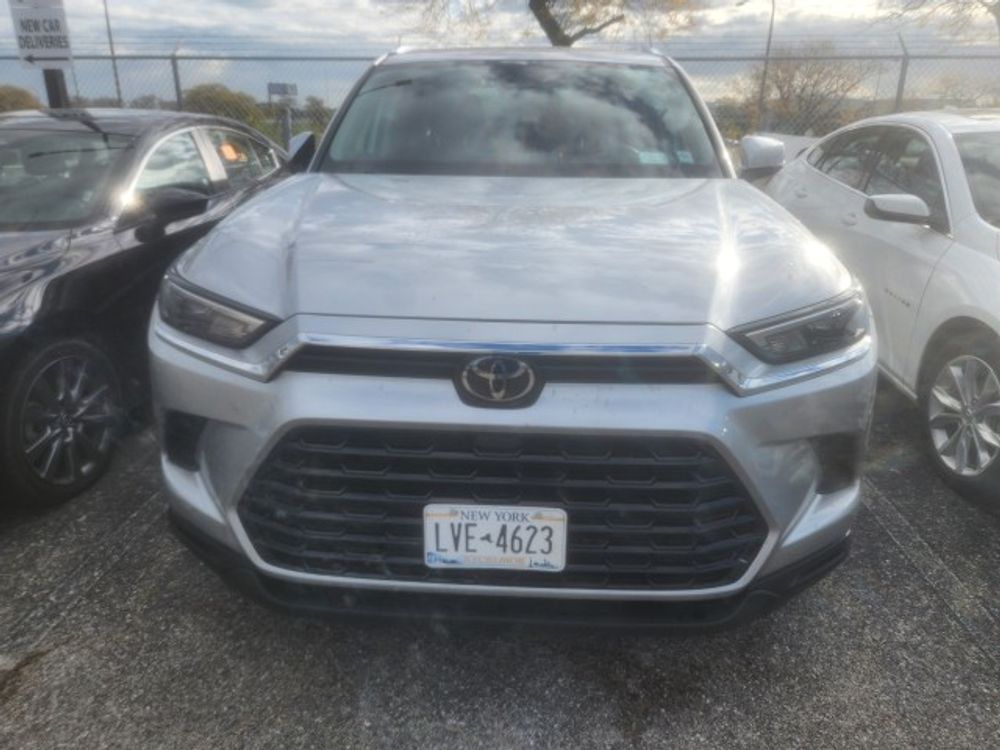 2025 Toyota Grand Highlander XLE