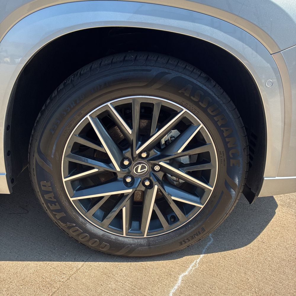 2025 Lexus TX 350 Premium