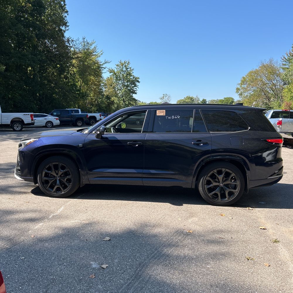 2025 Lexus TX-Series TX500h F Sport Perf3
