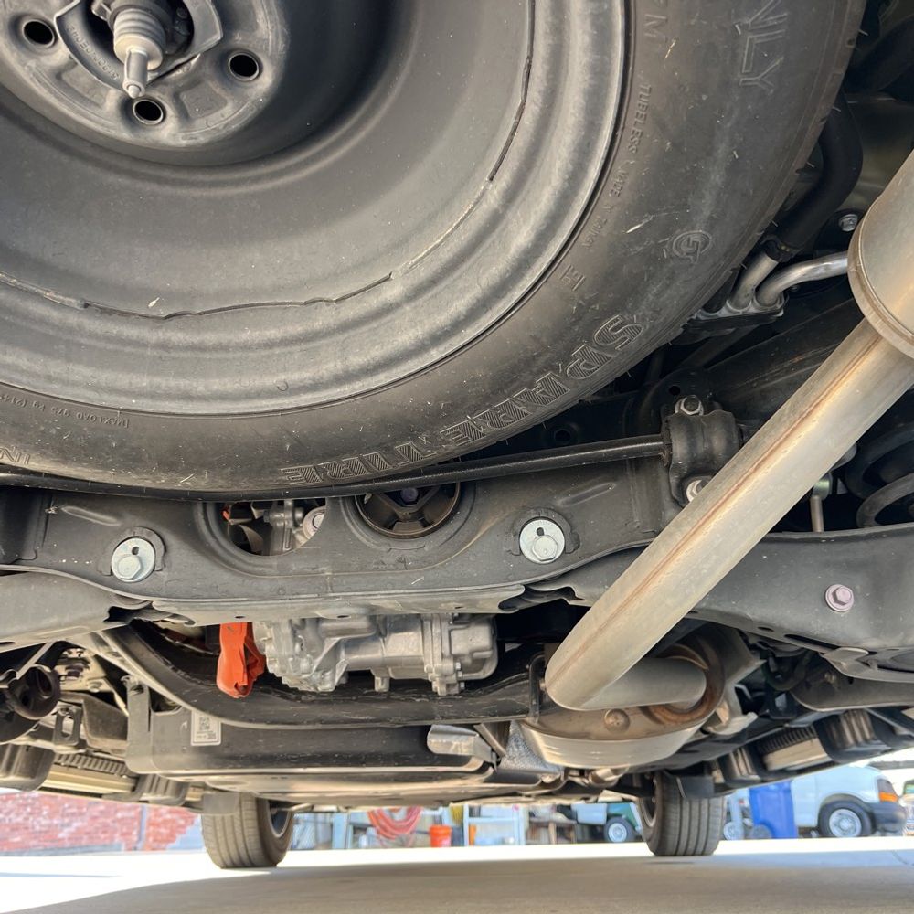 2023 Toyota Highlander Hybrid Bronze Edition