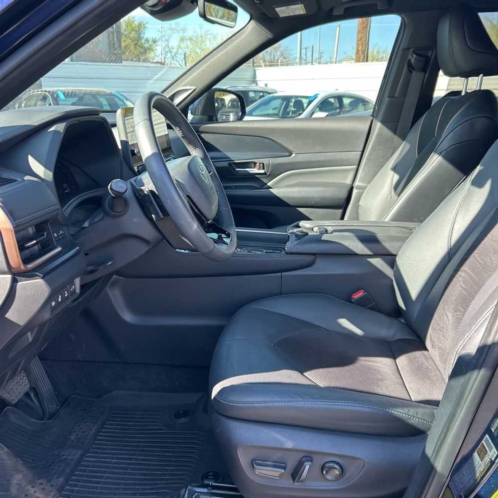 2024 Toyota Grand Highlander Hybrid MAX Limited