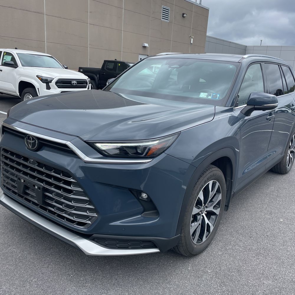 2024 Toyota Grand Highlander Hybrid MAX Limited