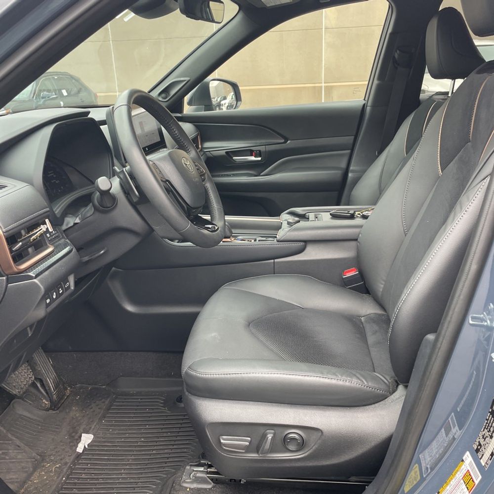 2024 Toyota Grand Highlander Hybrid MAX Limited