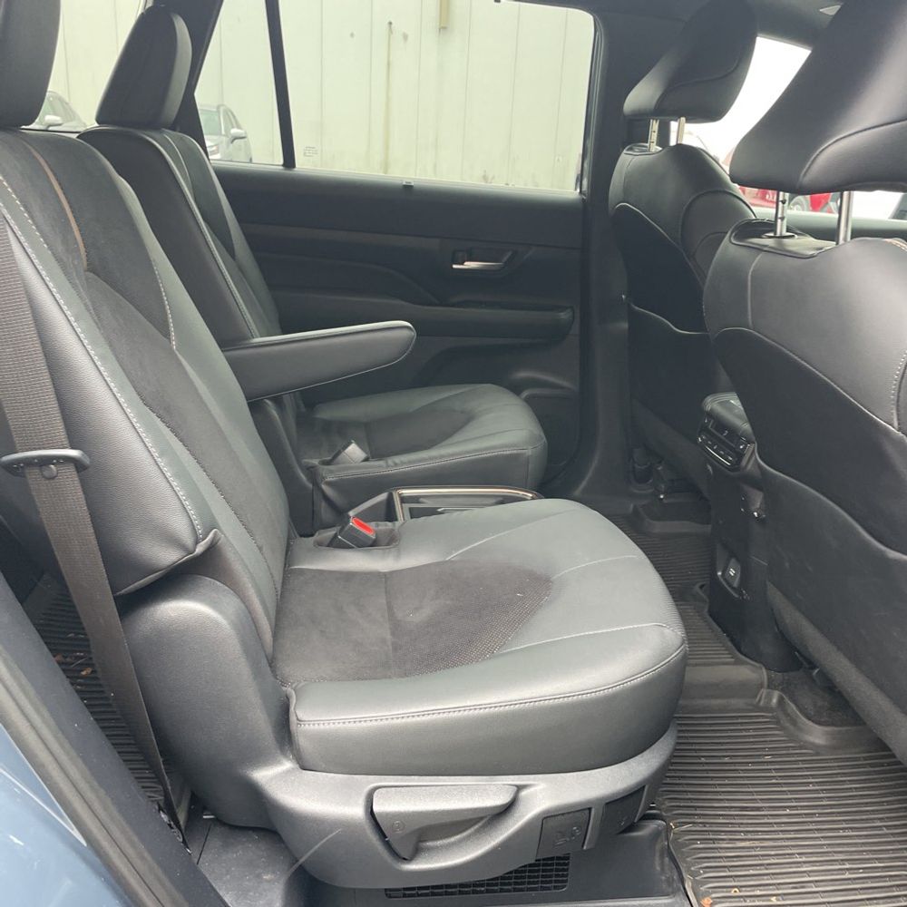 2024 Toyota Grand Highlander Hybrid MAX Limited