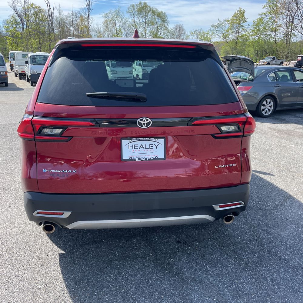2024 Toyota Grand Highlander Hybrid MAX Limited