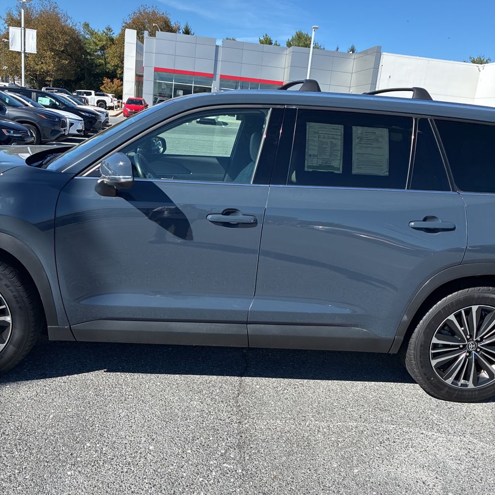 2024 Toyota Grand Highlander Hybrid MAX Platinum