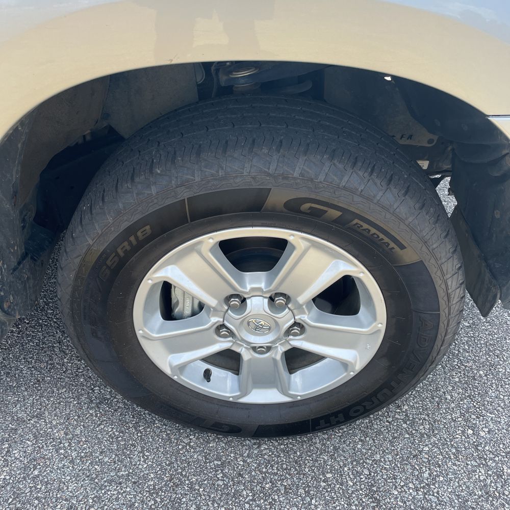 2022 Toyota Sequoia SR5