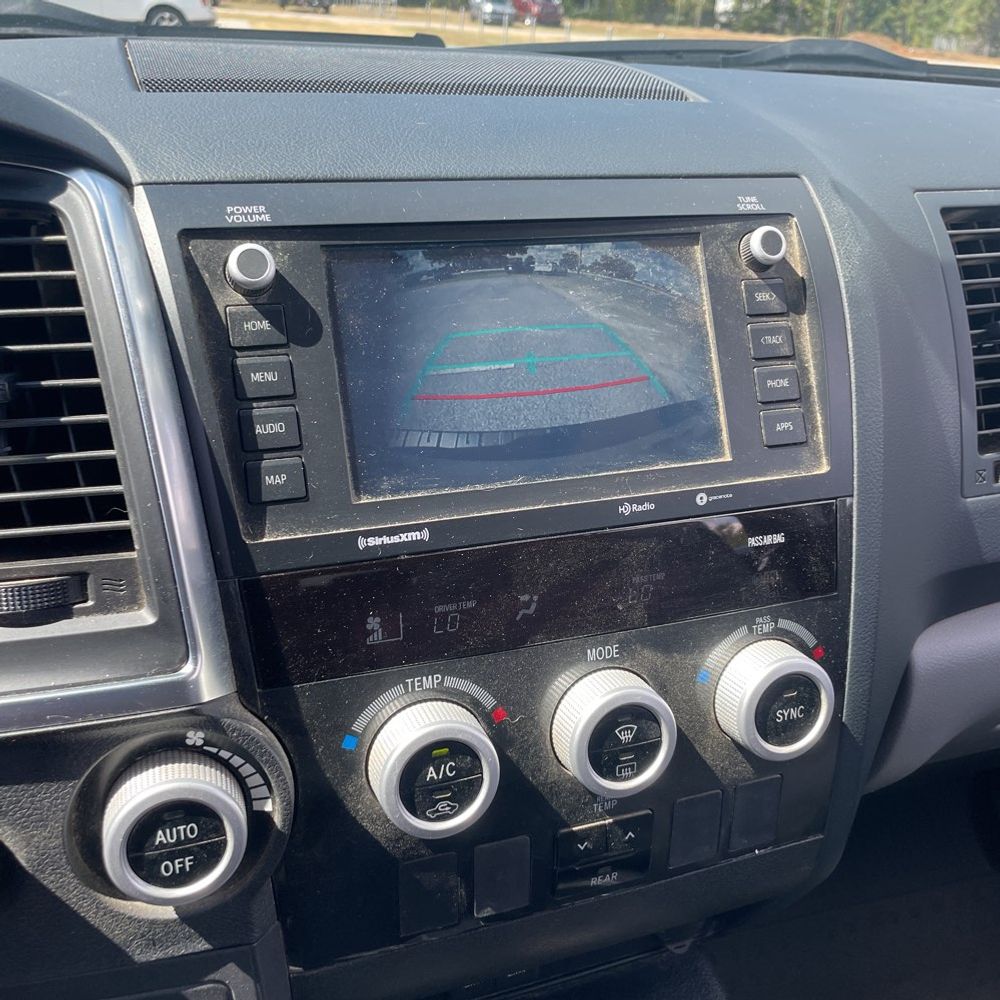 2022 Toyota Sequoia SR5