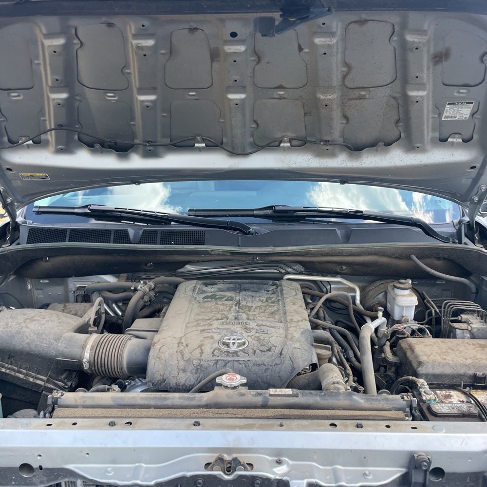 2022 Toyota Sequoia SR5