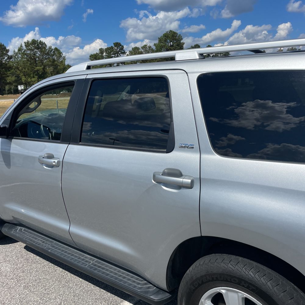 2022 Toyota Sequoia SR5