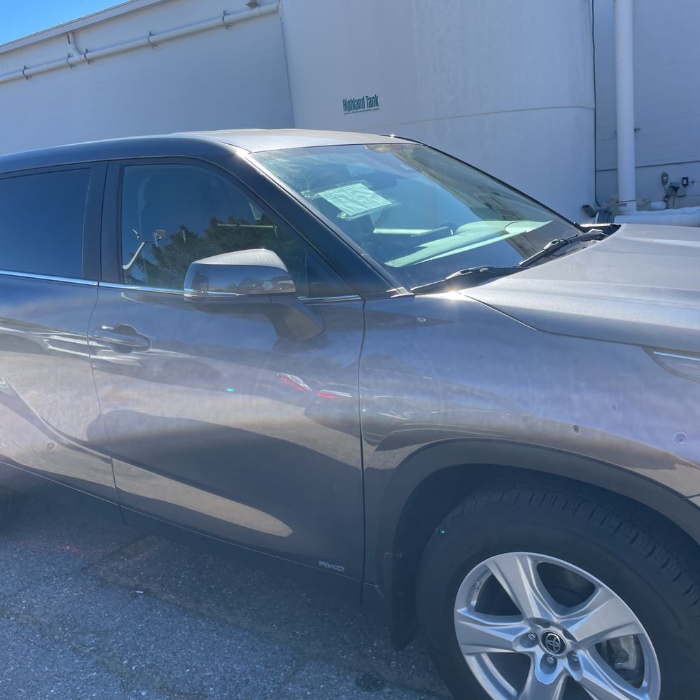2024 Toyota Highlander Hybrid LE