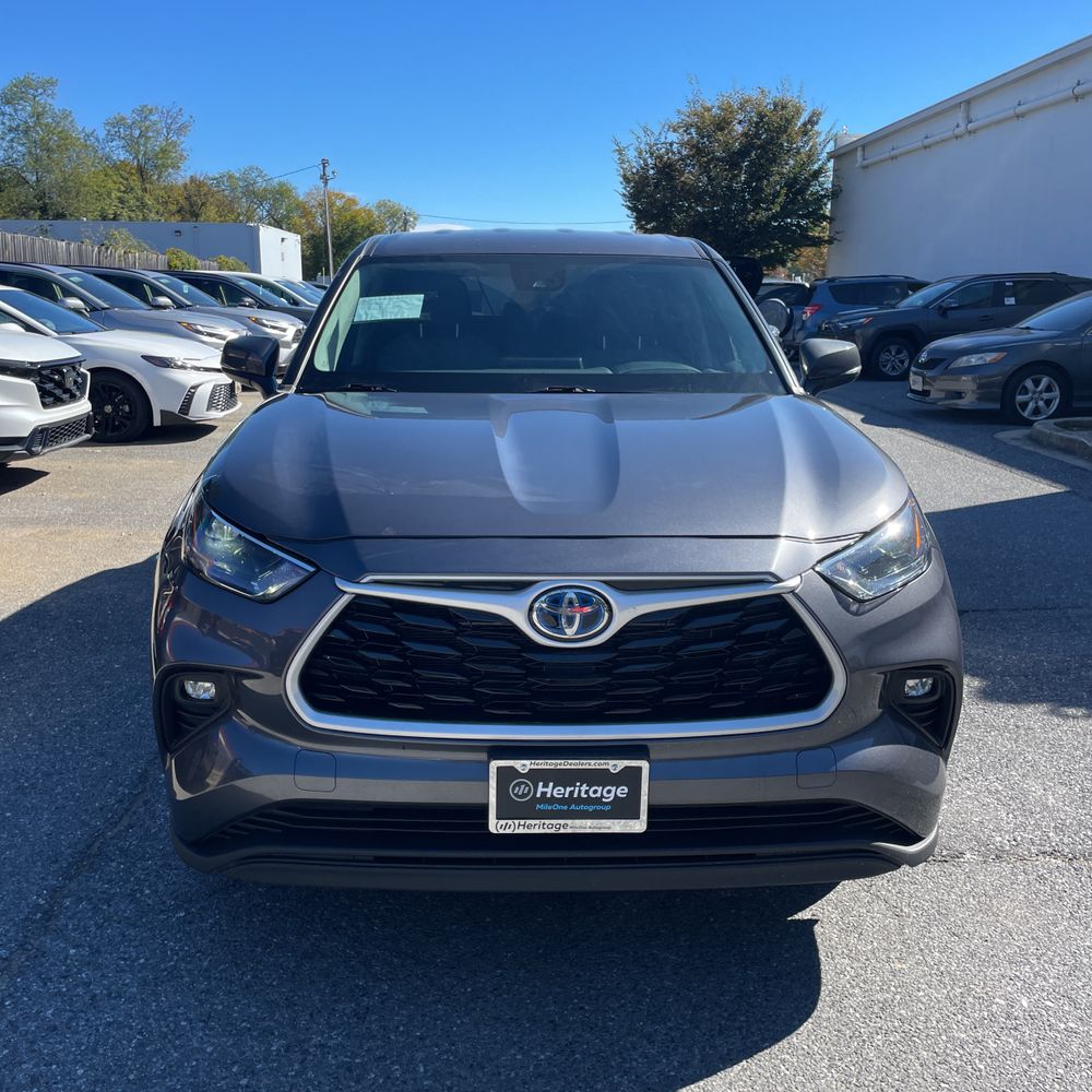 2024 Toyota Highlander Hybrid LE