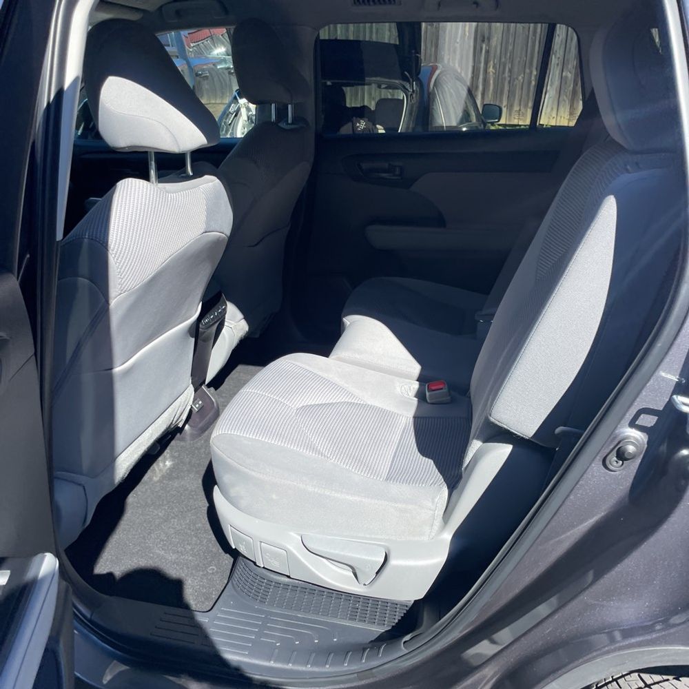 2024 Toyota Highlander Hybrid LE