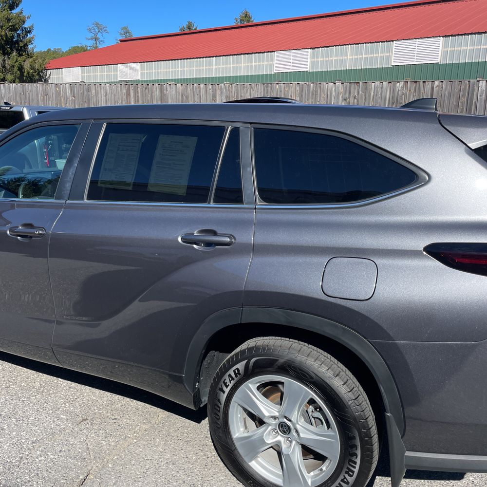 2024 Toyota Highlander Hybrid LE