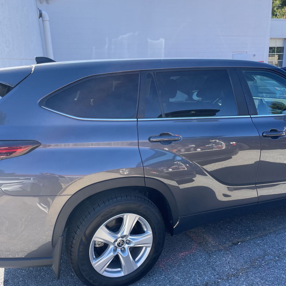 2024 Toyota Highlander Hybrid LE