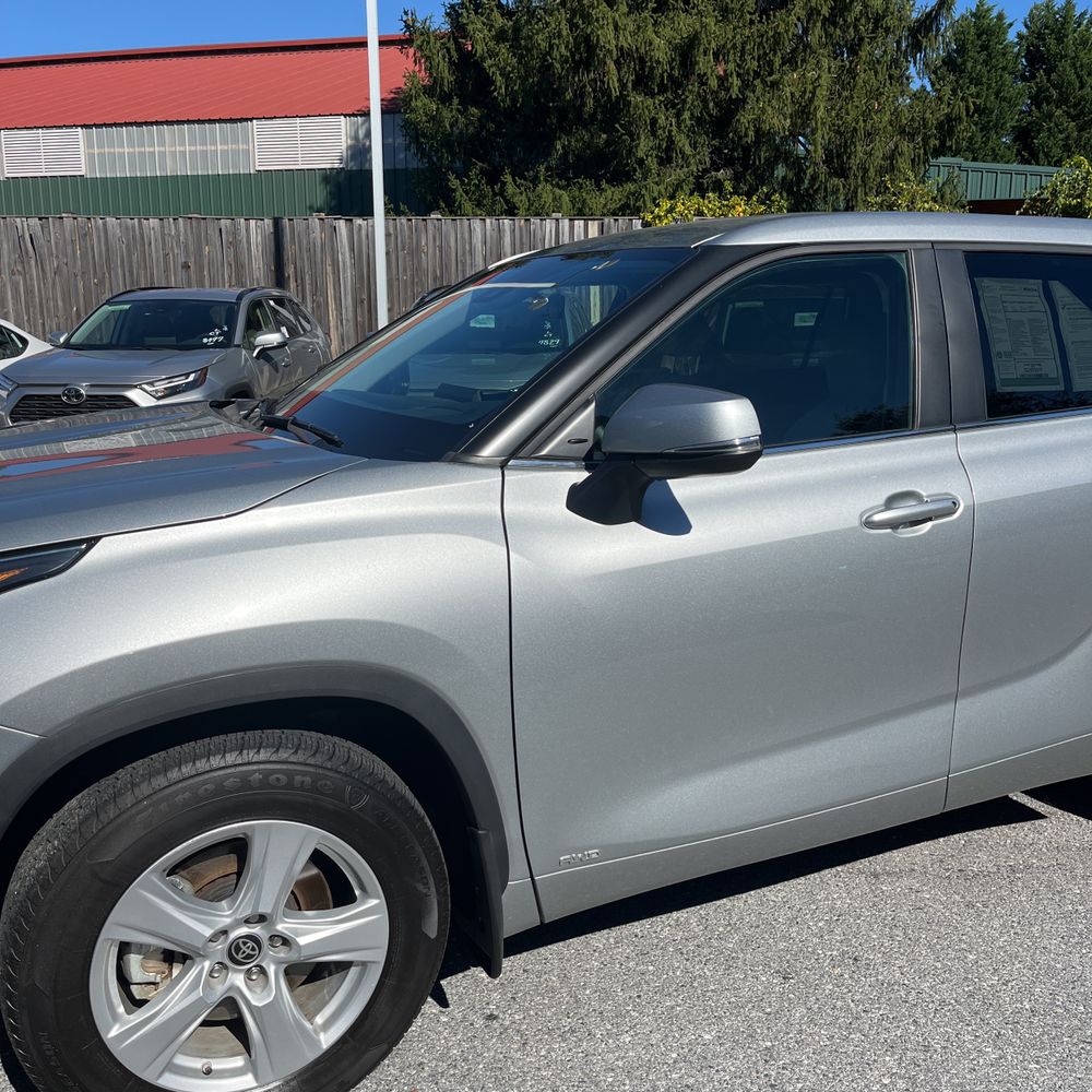 2024 Toyota Highlander Hybrid LE