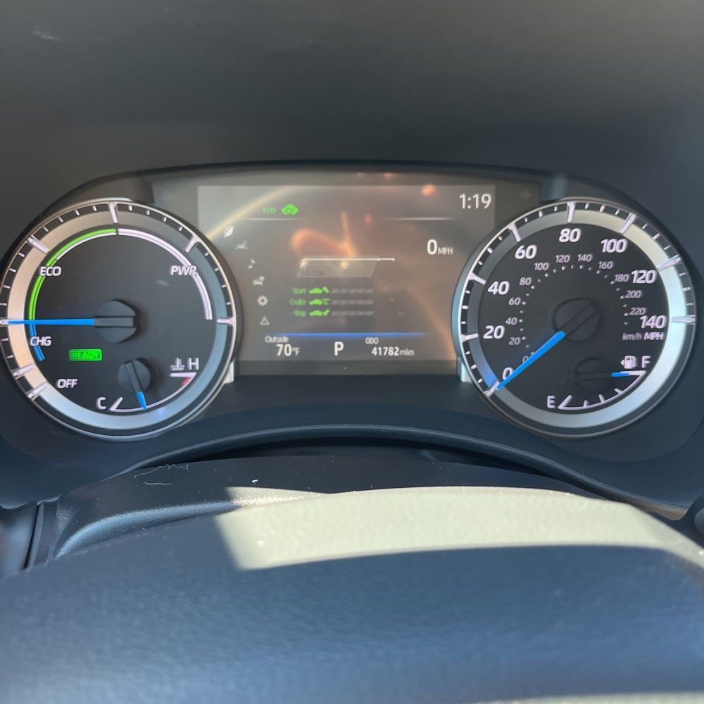 2024 Toyota Highlander Hybrid LE