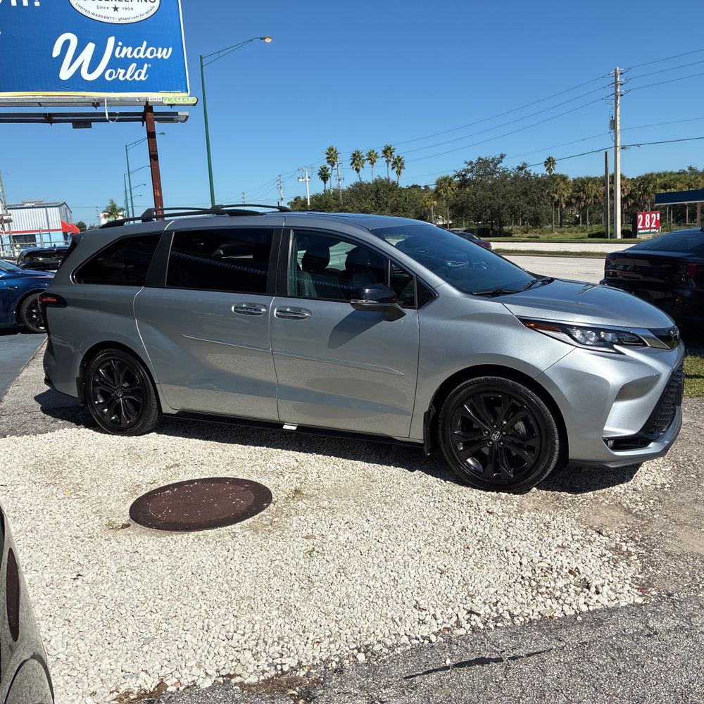 2023 Toyota Sienna 25th Anniversary Edition