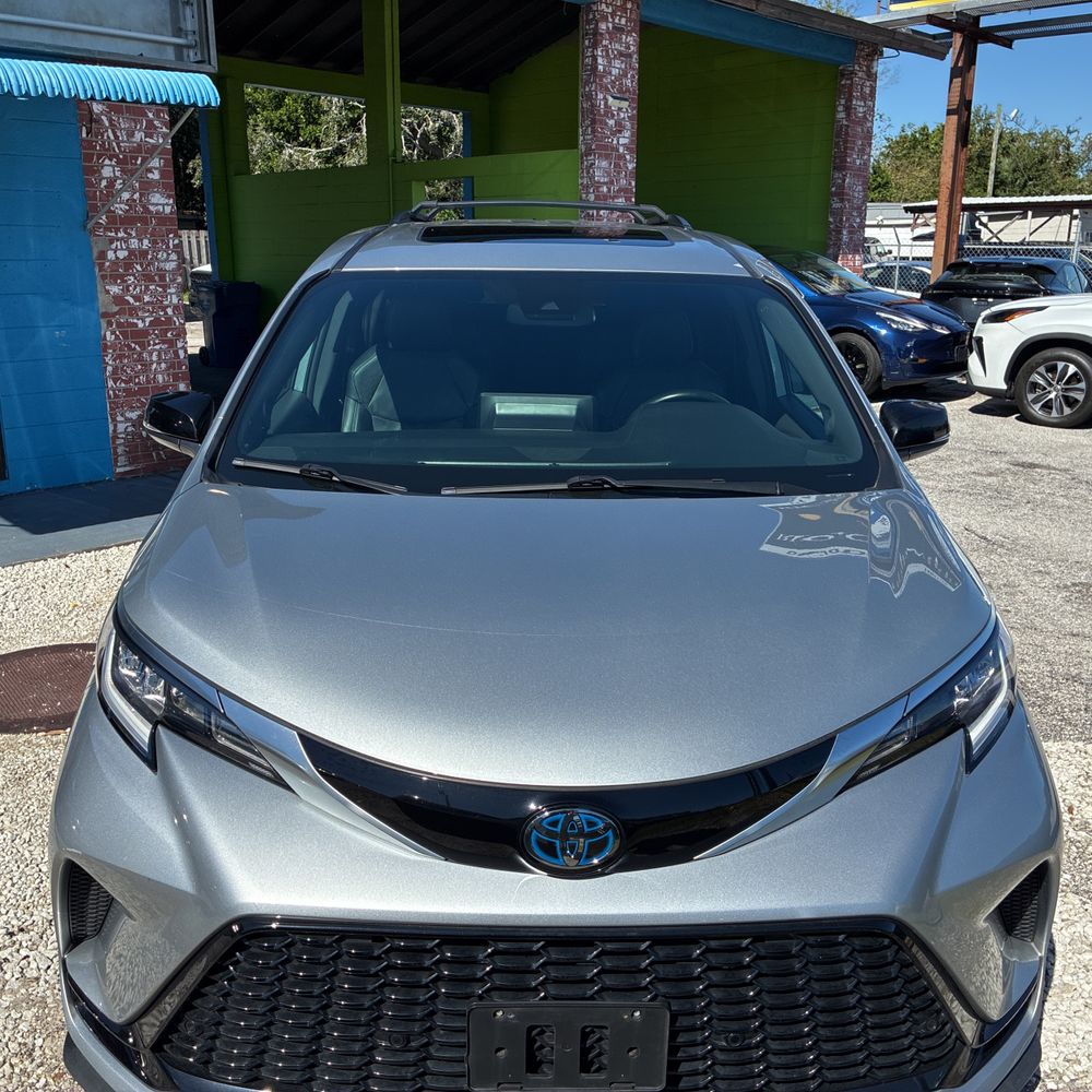 2023 Toyota Sienna 25th Anniversary Edition