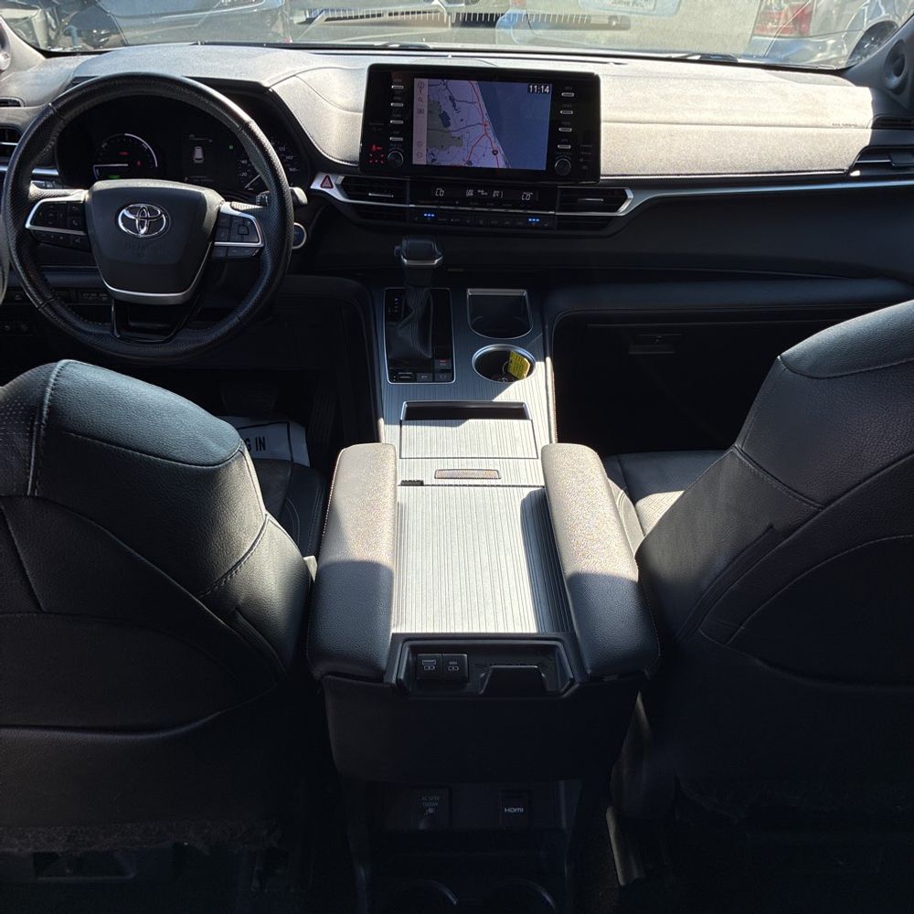 2023 Toyota Sienna 25th Anniversary Edition