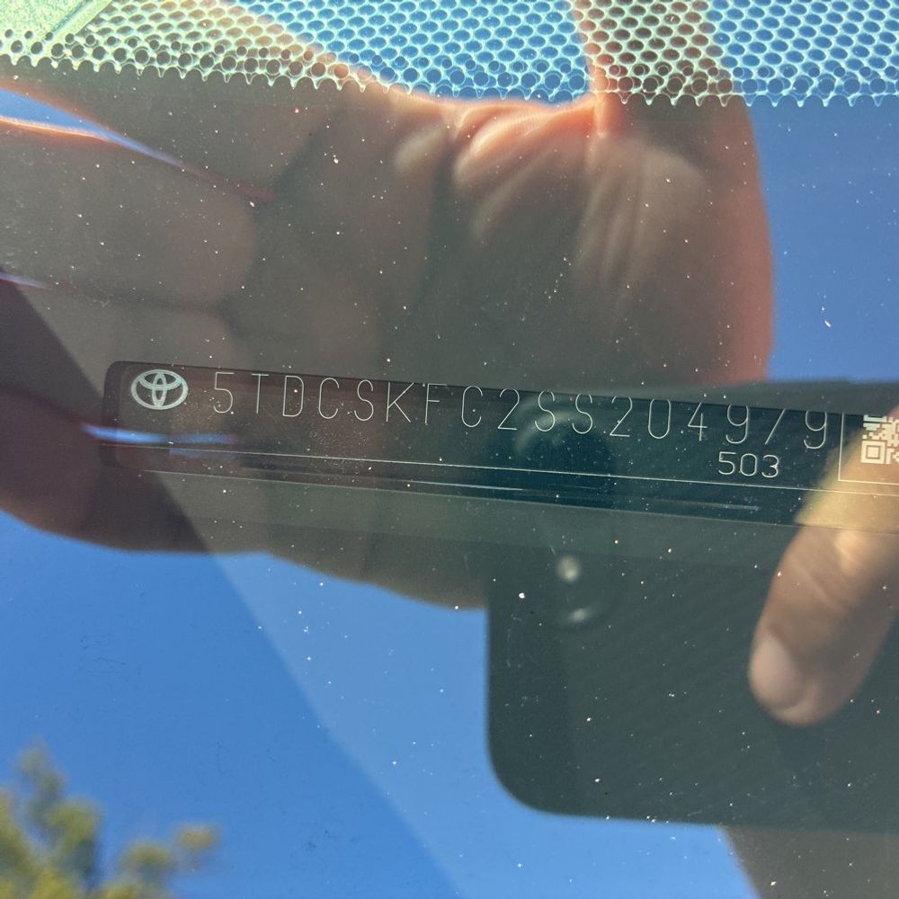 2025 Toyota Sienna Woodland Edition